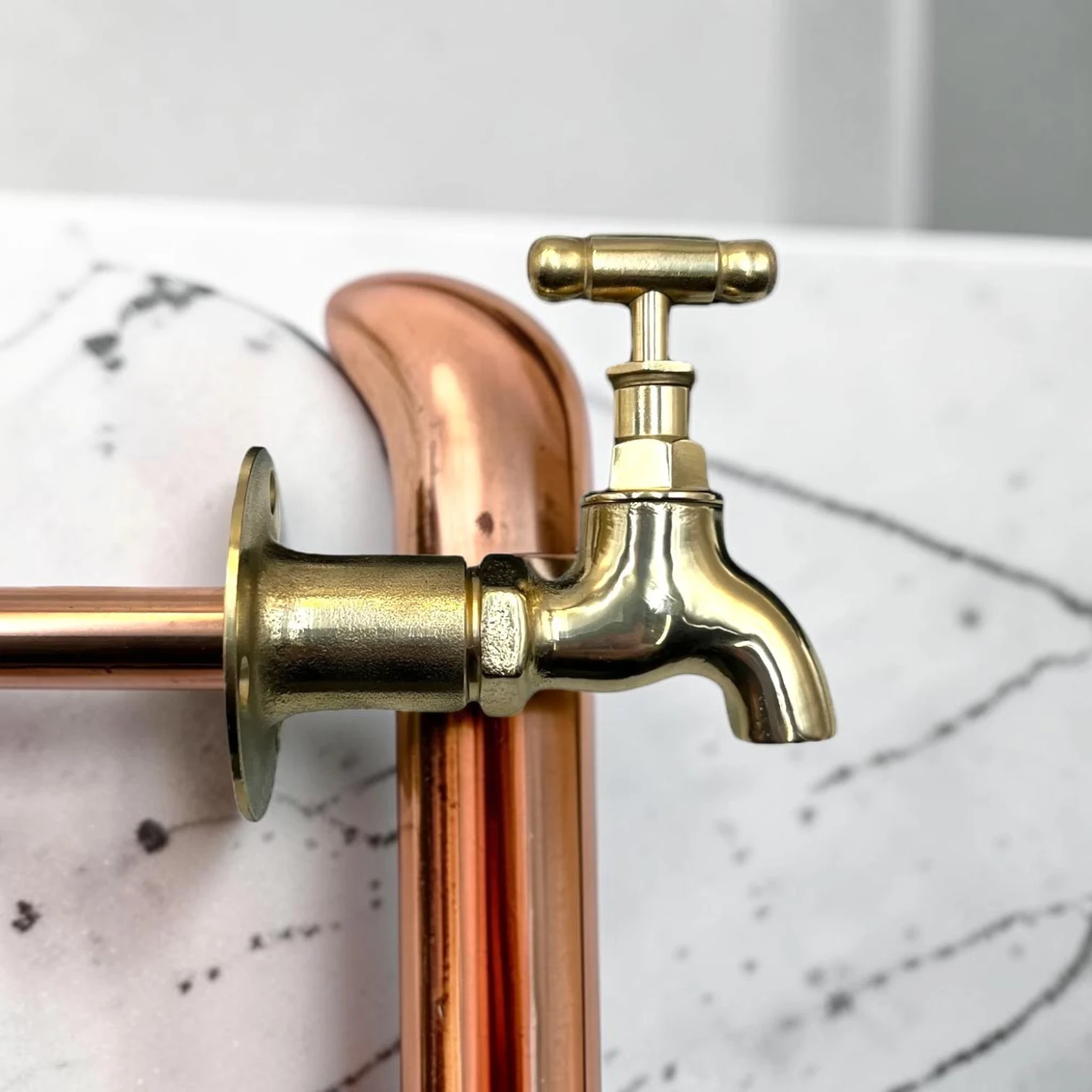 Vintage Style Brass Wall Mounted Tap - Compact Smooth Texture Faucet For Cloakrooms, Van Conversions & Outdoor Sinks - Image 2