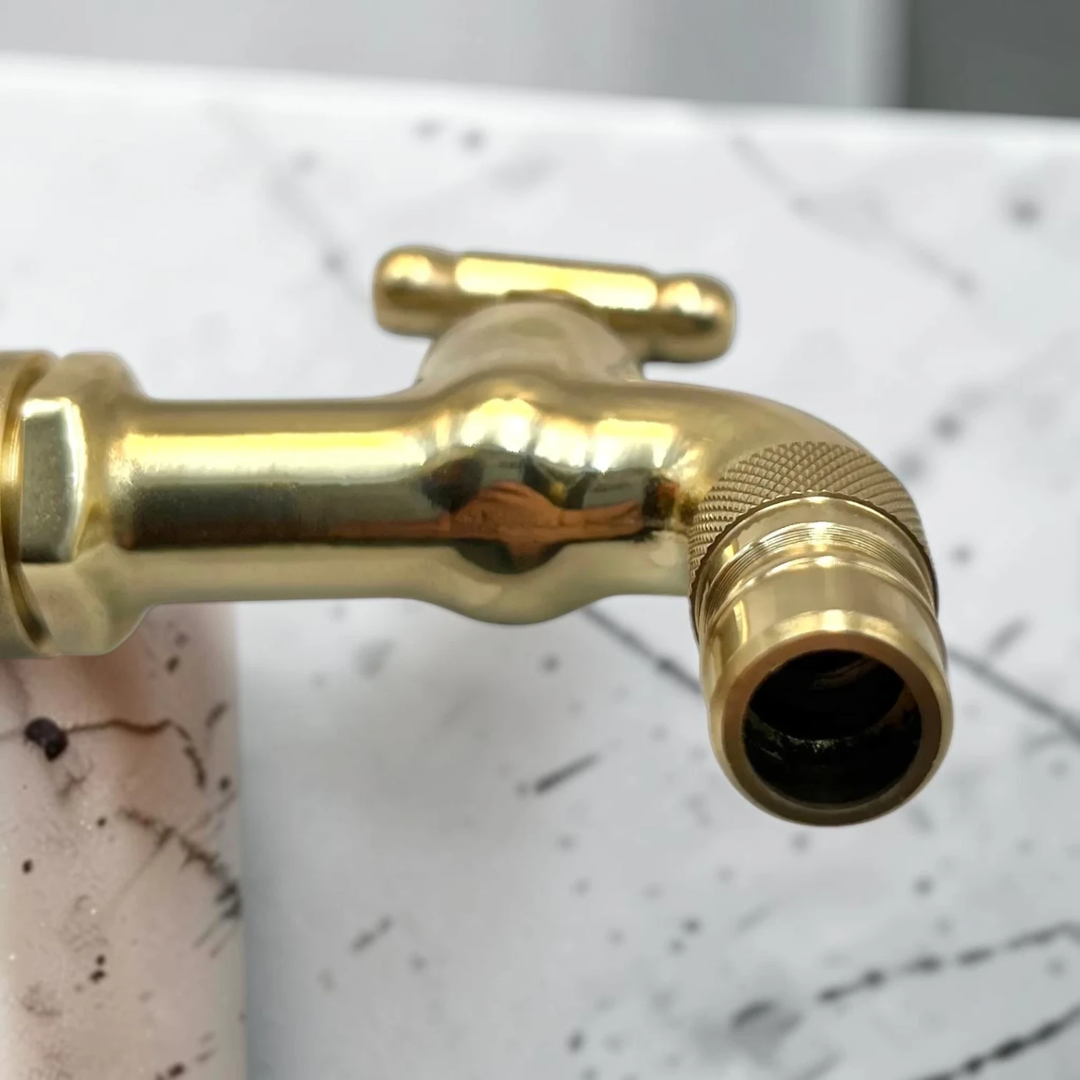 Vintage Solid Brass & Copper Wall-Mounted Utility Tap - Rustic Industrial Spigot For Cloakrooms And Outdoor Basins - Image 10