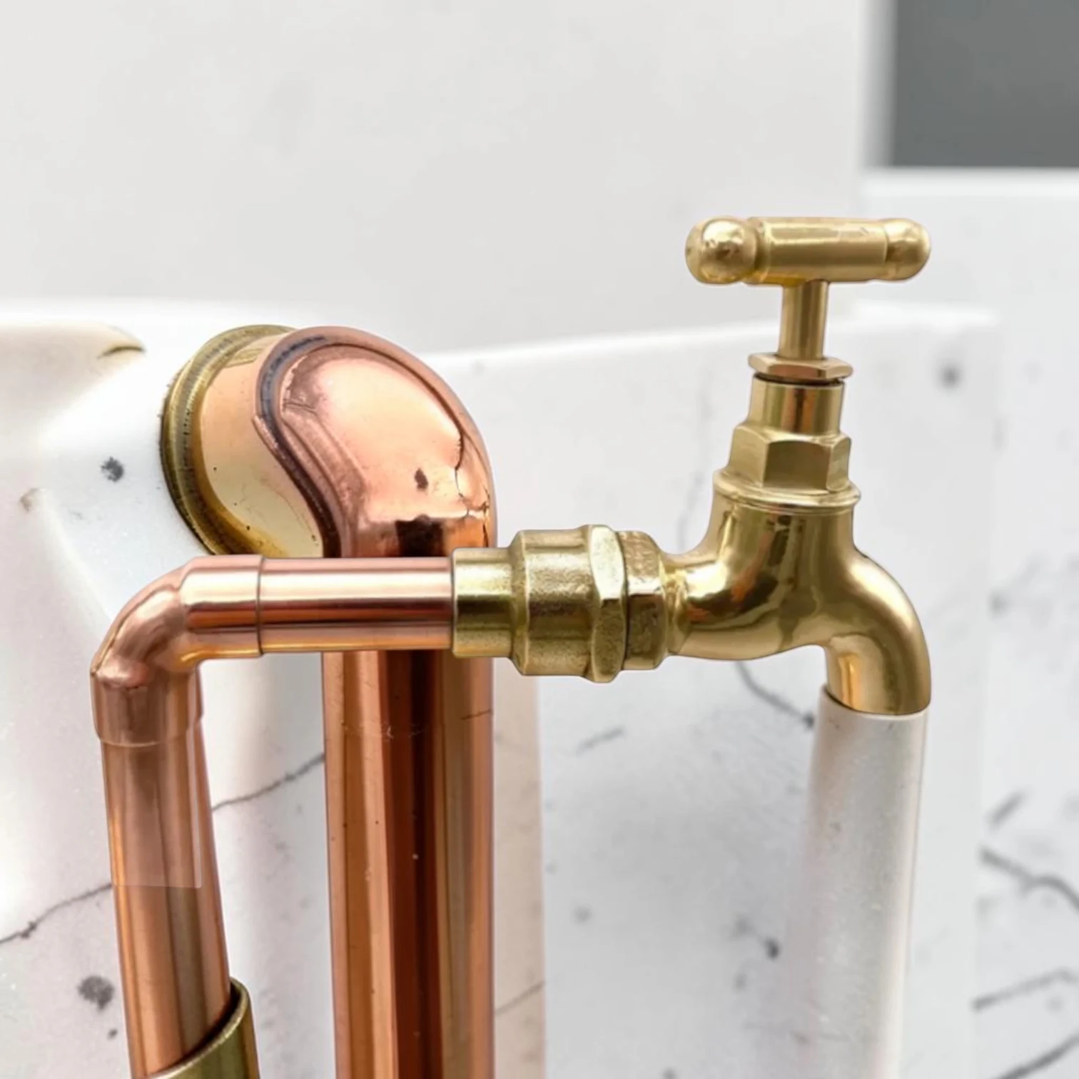 Vintage Traditional Copper And Brass Taps - Rustic Style Faucet For Small Basins And Camper Vans - Image 5