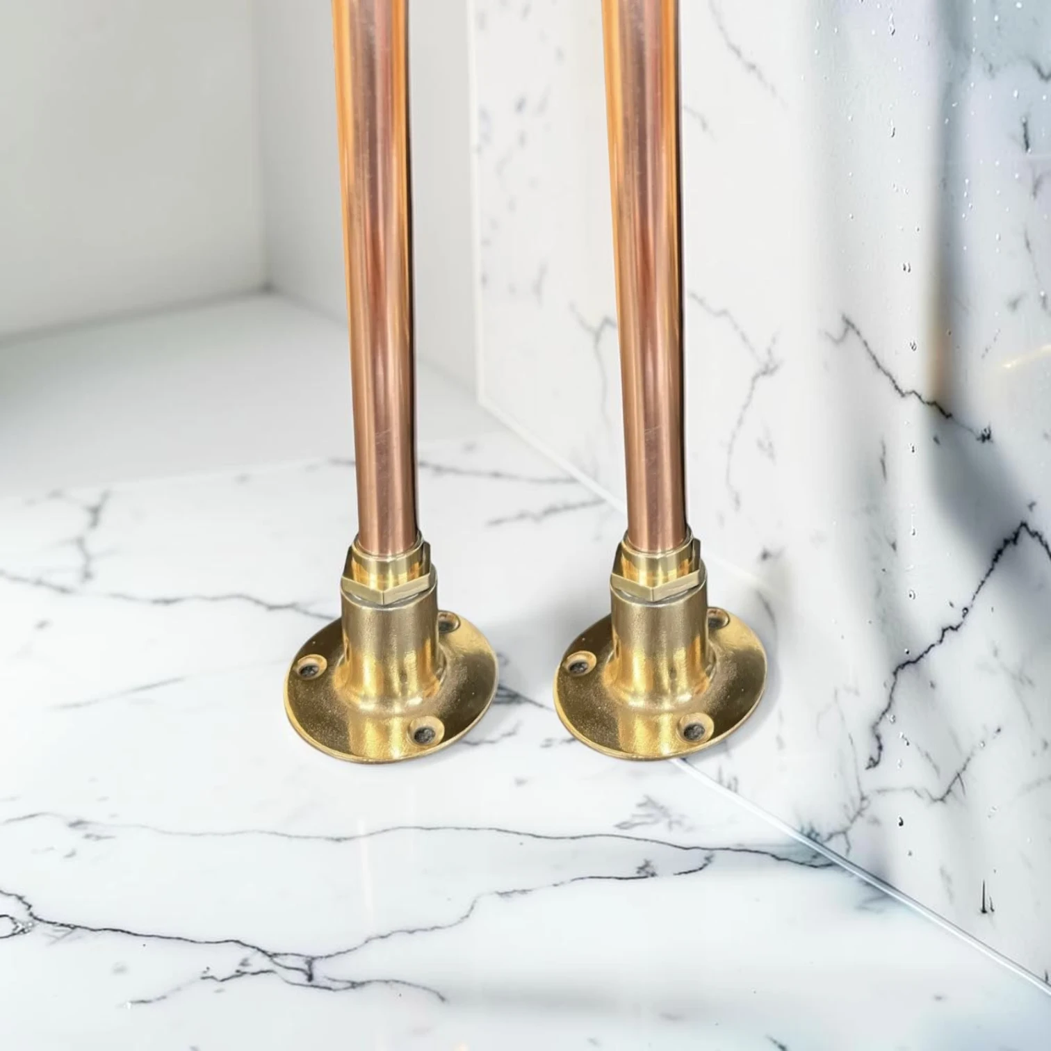 Pair Of Small Vintage Polished Brass And Copper Taps For Cloakroom, Camper Van Or Vanity - Image 5
