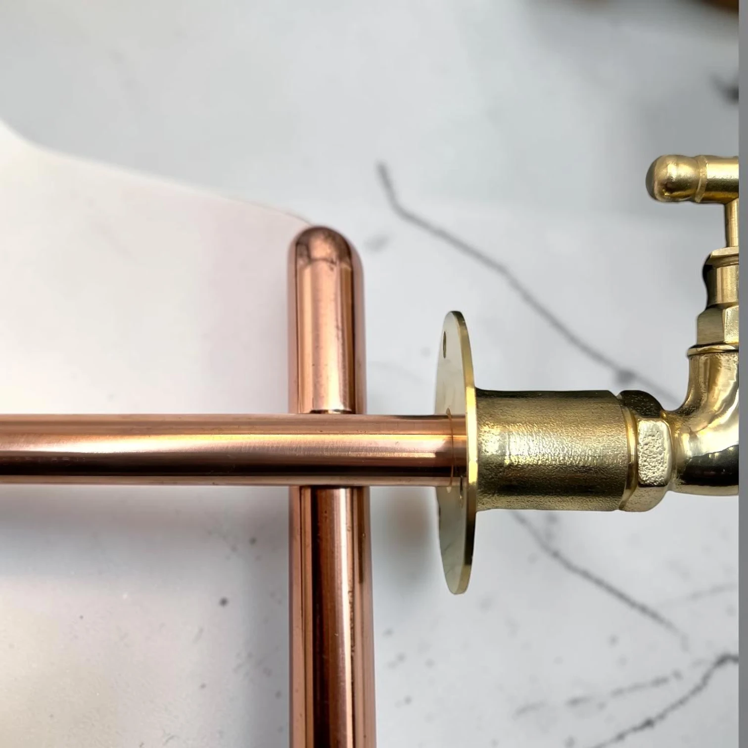 Vintage Style Brass Wall Mounted Tap - Compact Smooth Texture Faucet For Cloakrooms, Van Conversions & Outdoor Sinks - Image 8