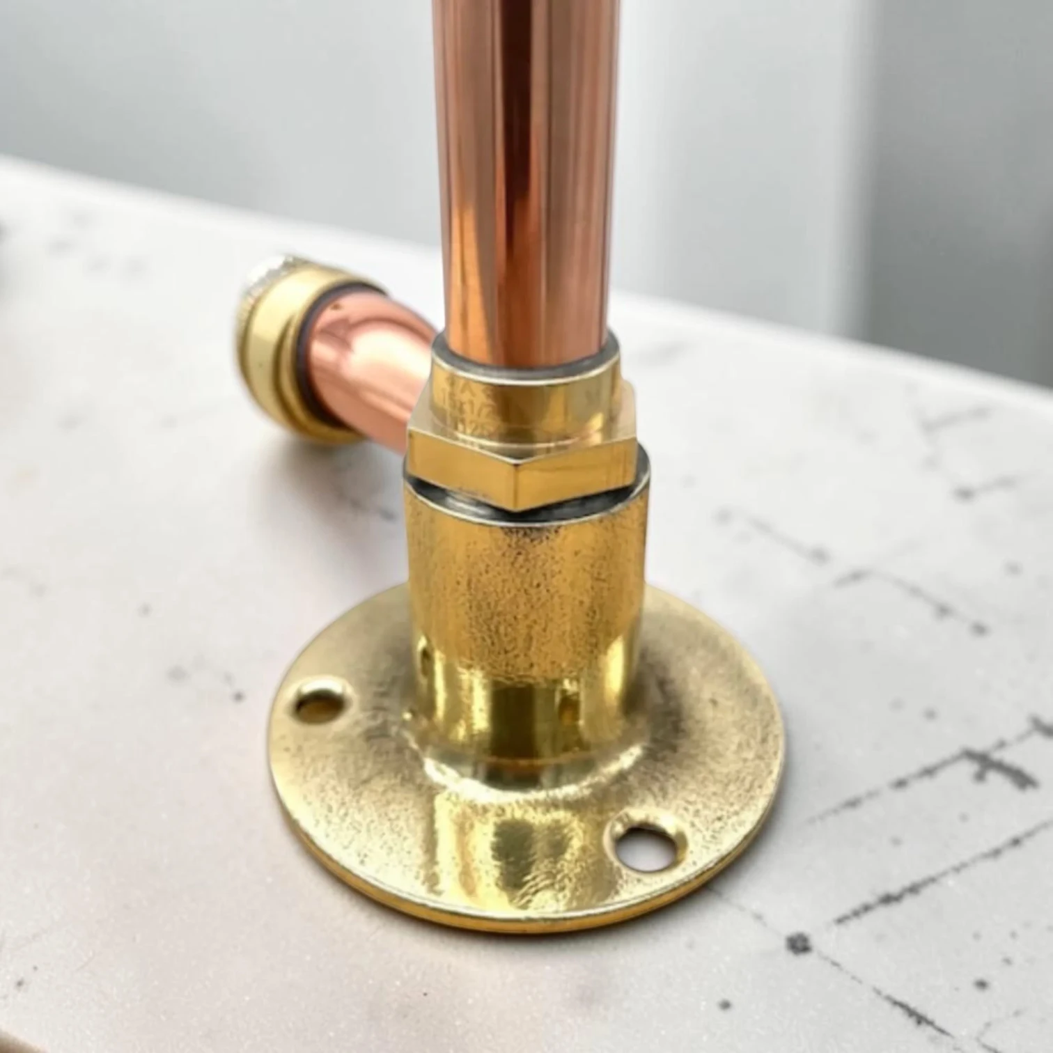Vintage Style Solid Copper & Brass Basin Tap - Crafted Rustic Faucet For Farmhouse Kitchens & Bathrooms - Image 11
